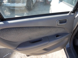 2001 TOYOTA COROLLA LE SILVER 1.8L AT Z17704